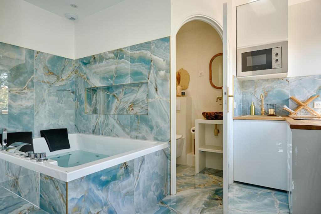 Welcome To Santorini Montgeron Exterior photo